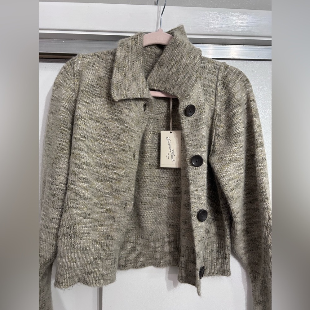Cropped cardigan size small